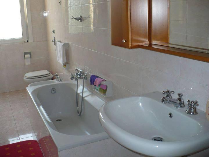 Suzzani House Milan Hotel ภายนอก รูปภาพ